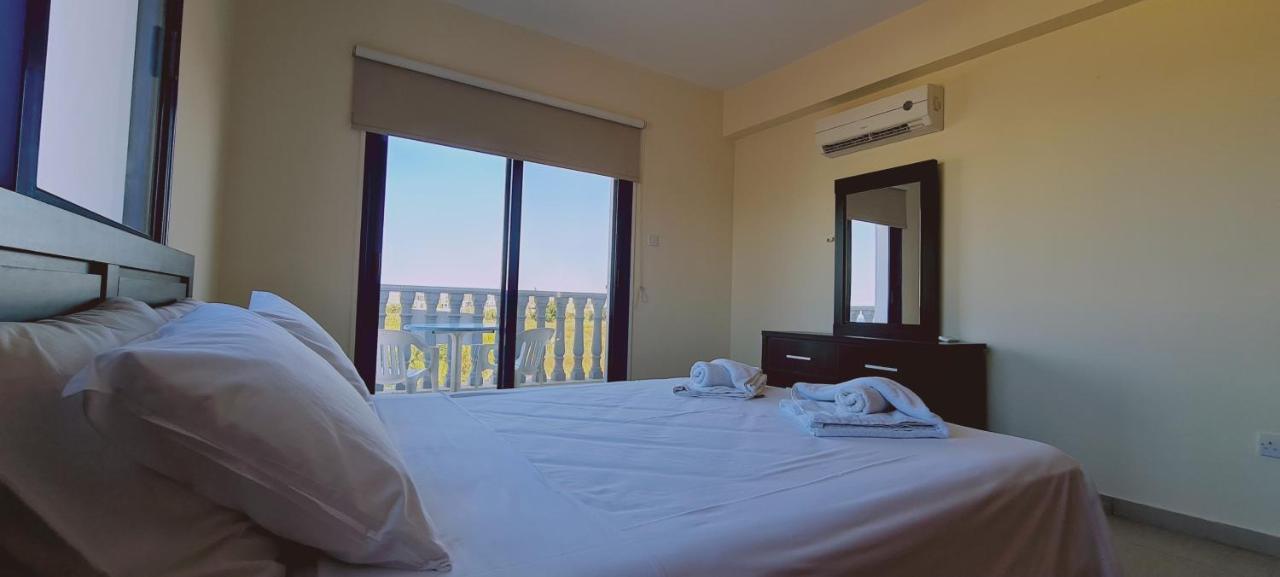 Stay Trinity Beach Apts Paralimni Exterior photo