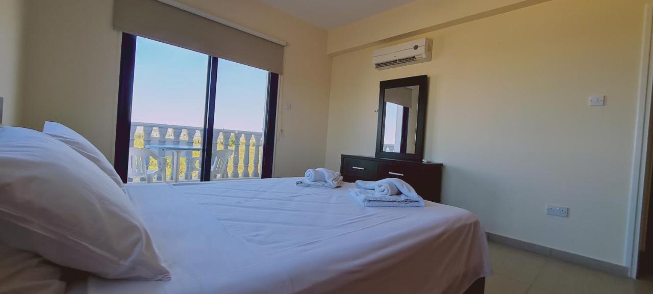 Stay Trinity Beach Apts Paralimni Exterior photo